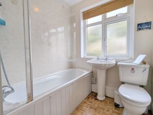 Photo 8- click for photo gallery